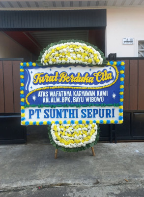 Papan Bunga Duka di Petonjangan